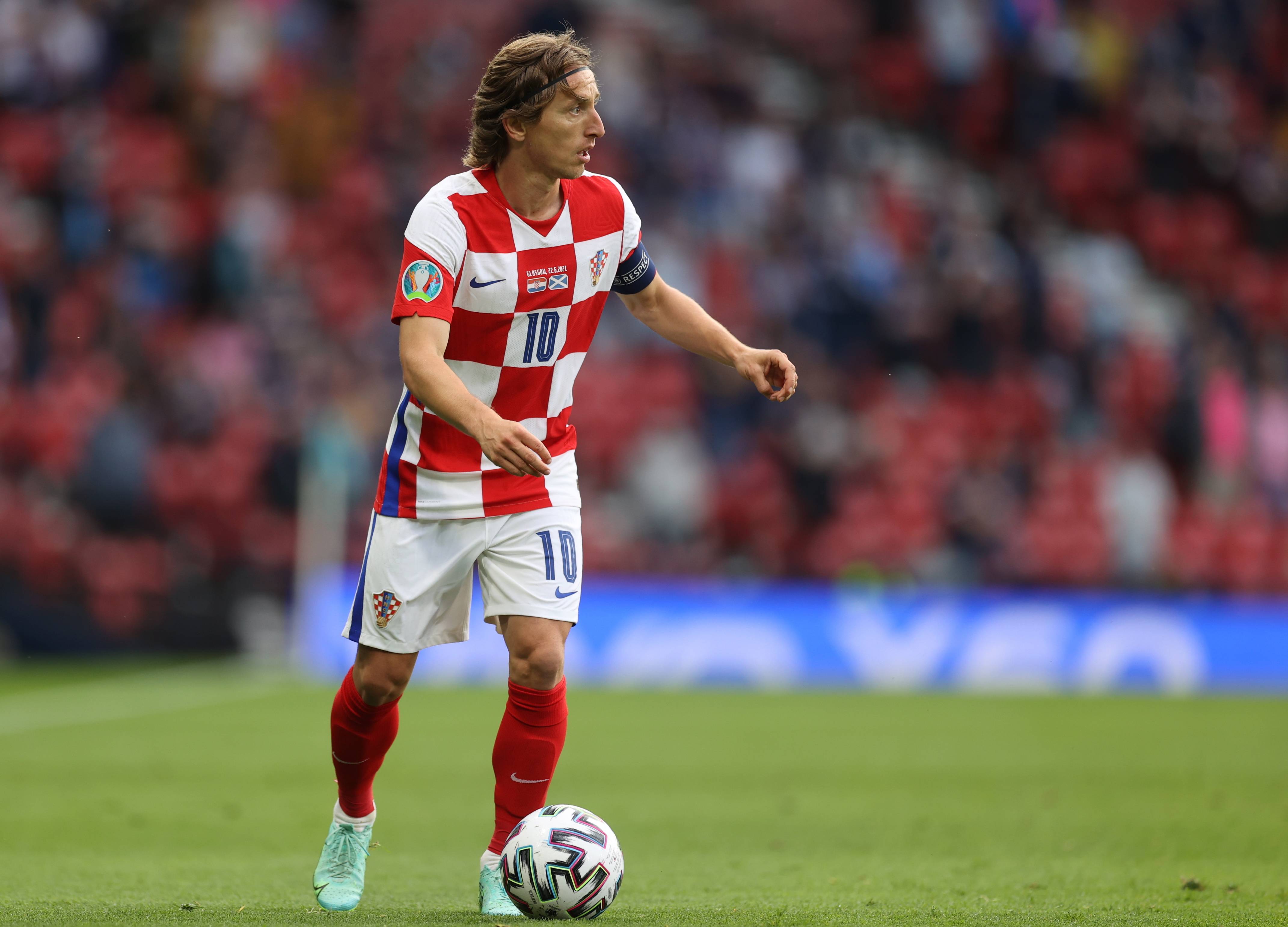 足球摄影最佳瞬间捕捉技巧