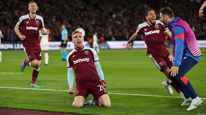 4-3险胜布莱顿＋斩获联赛4连胜＋跃居积分榜第3位＋各项赛事6连胜