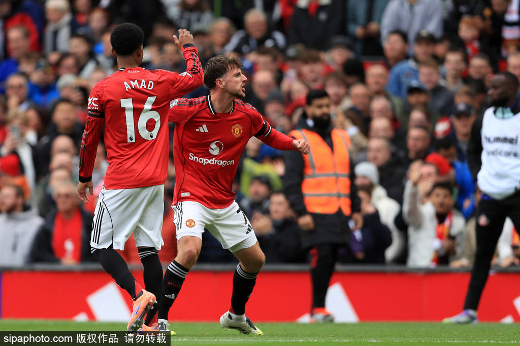 我们恨利物浦，还有曼城…… 🎶