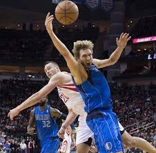 记者：拜仁和于帕进行深入谈判，他们预计球员最终会完成续约