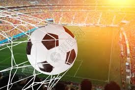 德州扑克高手不被牌牵着走（德州扑克高手不被手牌左右）